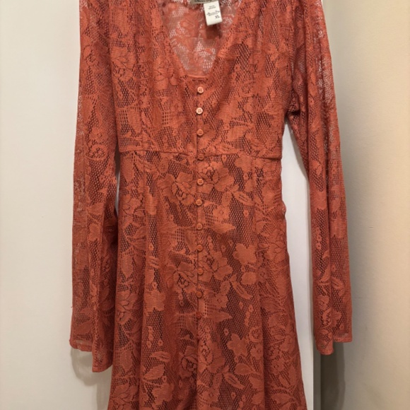 American Rag Dress - Picture 2 of 8